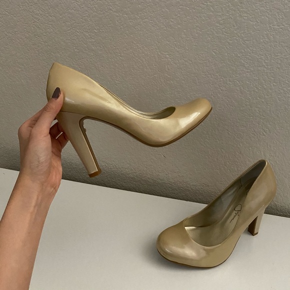Jessica Simpson Patent Leather Nude Heels - Picture 6 of 6